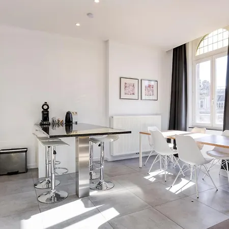 Smartflats - Meir Antwerp Apartment *